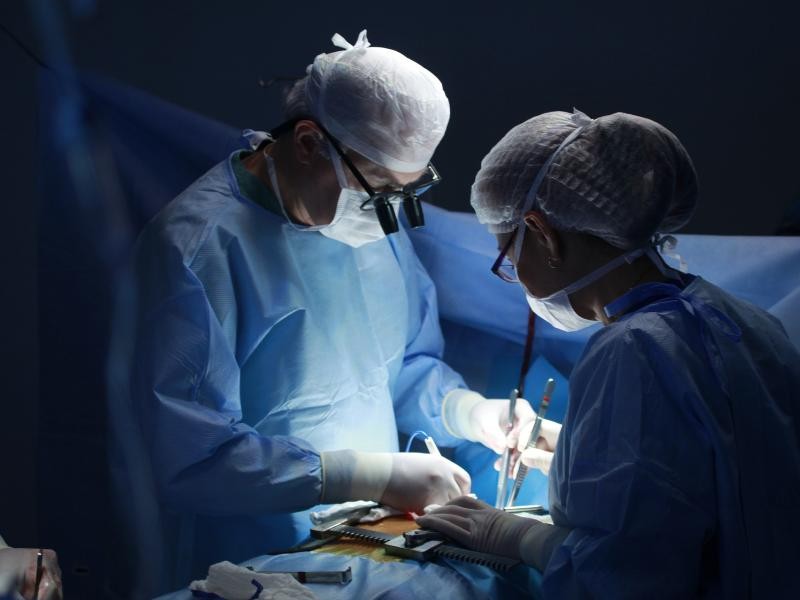 RECUPERAÇÃO DA CIRURGIA DE COLUNA: DICAS PARA UM PÓS-OPERATÓRIO TRANQUILO