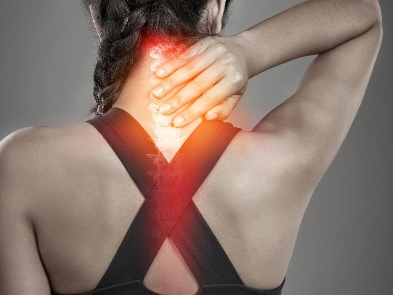 Aliviando a Dor na Cervical: Técnicas de Relaxamento e Exercícios para o Pescoço